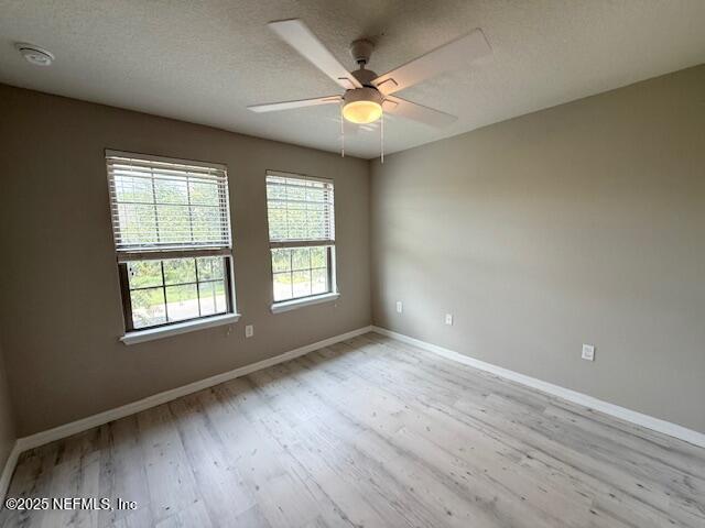 Building Photo - 7028 Beauhaven Ct