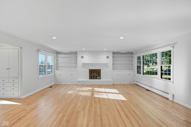 Building Photo - 2922 E Smoky Row