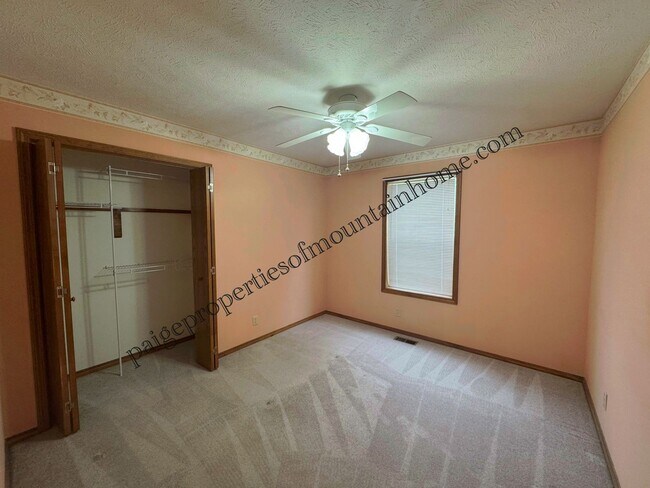 Building Photo - 313 Bomber Blvd