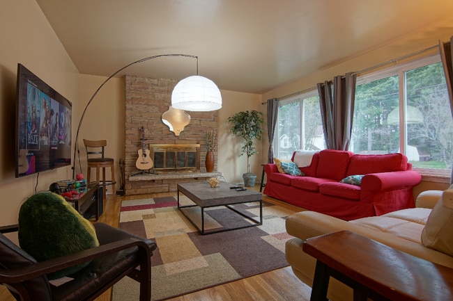 Primary Photo - 11449 5th Ave S