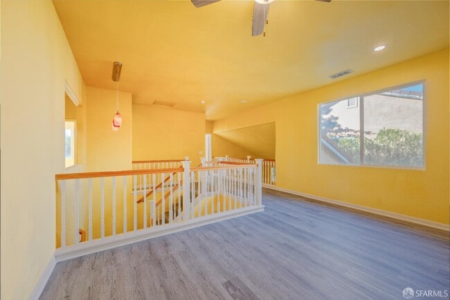 Building Photo - 5476 Summerfield Dr