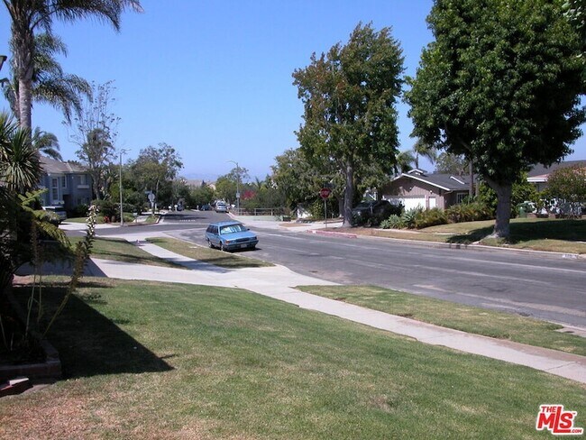 Building Photo - 6446 Riggs Pl