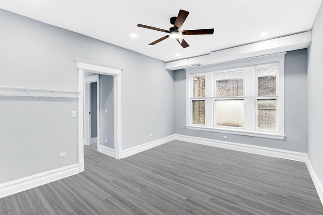 Building Photo - 5341 S Indiana Ave