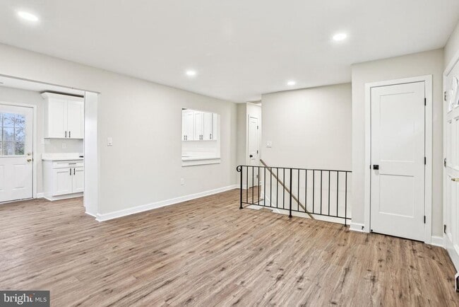 Building Photo - 1506 Maryland Ave