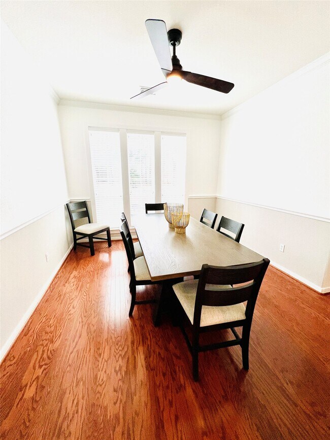 Building Photo - 27 E Shale Creek Cir