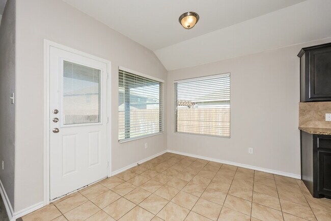 Building Photo - 8616 Fawn Hill Ct