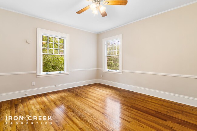 Building Photo - Stunning Historic Montford Home with Moder...