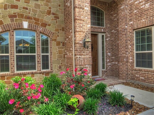 Building Photo - 28534 Hunters Shore Dr
