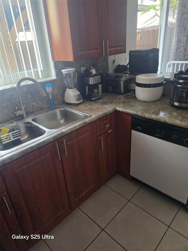 Building Photo - 6980 NW 177th St