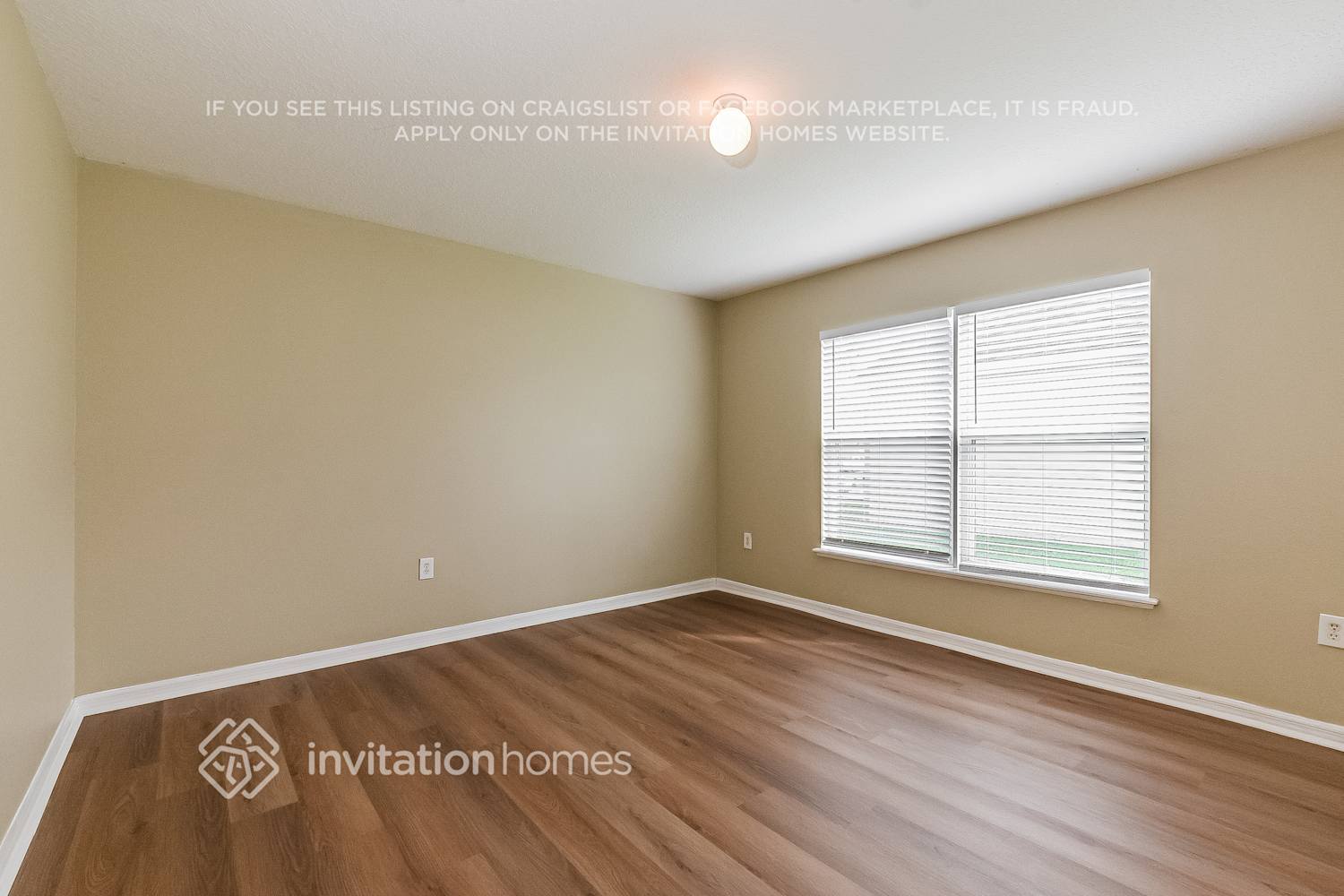 Building Photo - 281 McKay Blvd