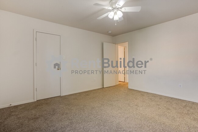 Building Photo - LEASE PENDING – PLEASE APPLY AT YOUR OWN D...