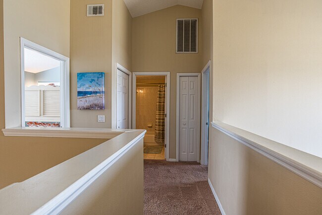 Building Photo - 2853 N Rivers Edge Blvd