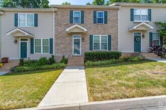 Building Photo - Farragut 37934 -  3 bedroom, 2.5 bath home...