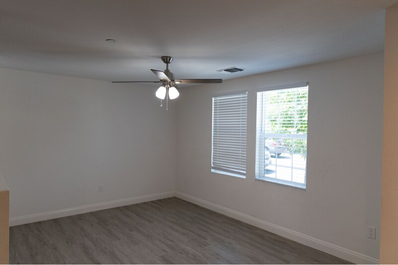 Building Photo - 3309 San Jose Way