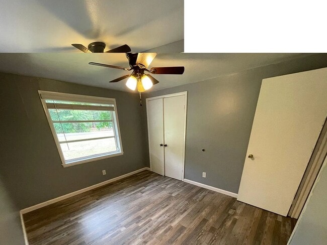 Building Photo - Charming 3-Bedroom 1.5 Bath Cottage-Style ...