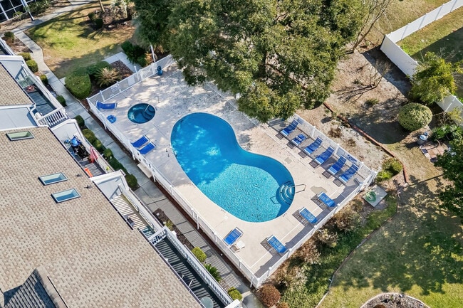 Building Photo - 1890E Auburn Ln