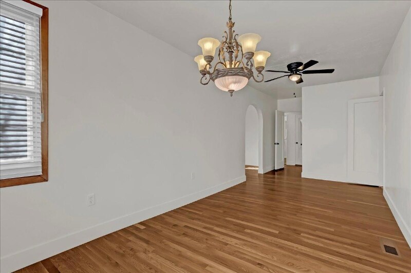 Building Photo - 1511 Middleton St