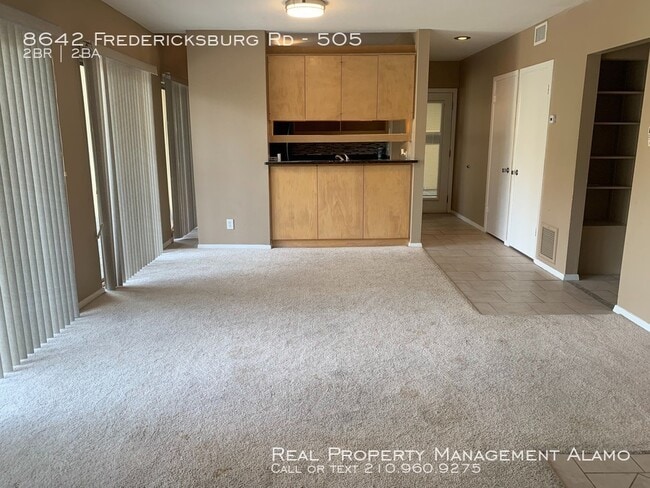 Building Photo - 8642 Fredericksburg Rd