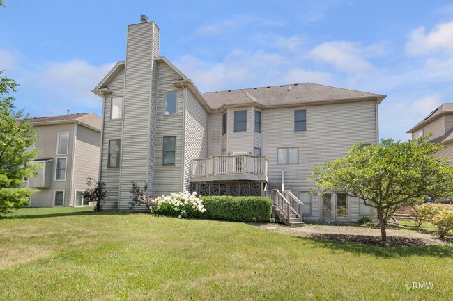 Building Photo - 770 Cole Dr