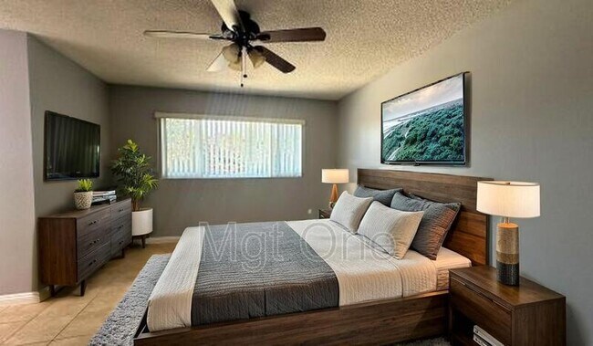 Building Photo - 1899 Dawn Ridge Dr