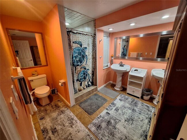 Building Photo - 4050 Yucatan Cir