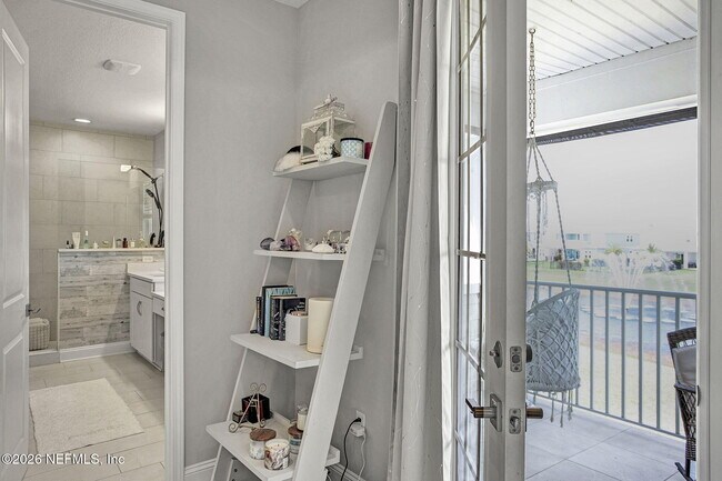 Building Photo - 332 Rum Runner Wy