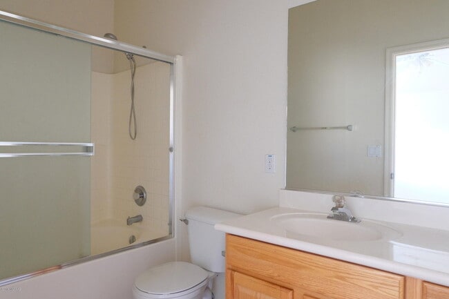 Building Photo - 8042 E Sundew Dr