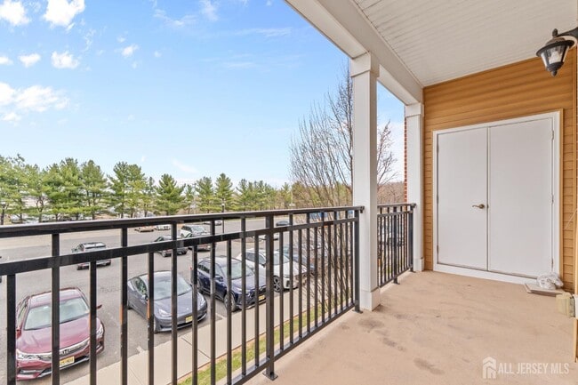 Building Photo - 427 Micali Way