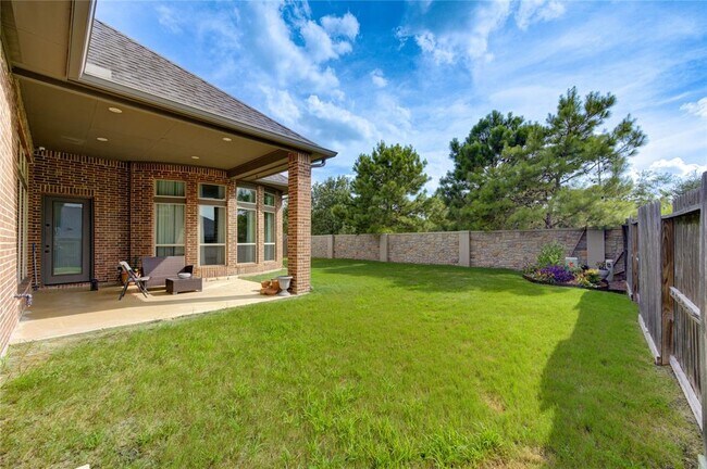 Building Photo - 27718 Lakeway Trail Ln