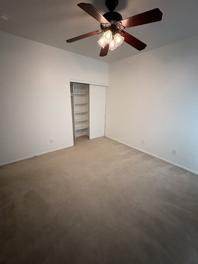 Building Photo - Rancho Sahuarita