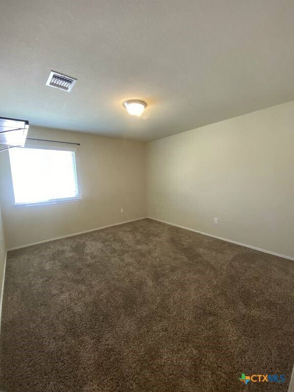Building Photo - 3504 Lorne Dr