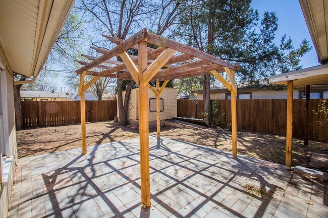 Building Photo - 4213 40th St