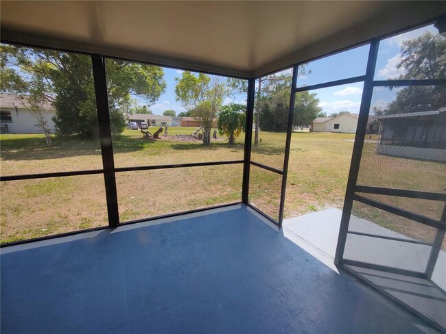 Building Photo - 759 Maderia Ct