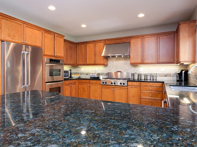 Building Photo - 29158 Black Pine Way