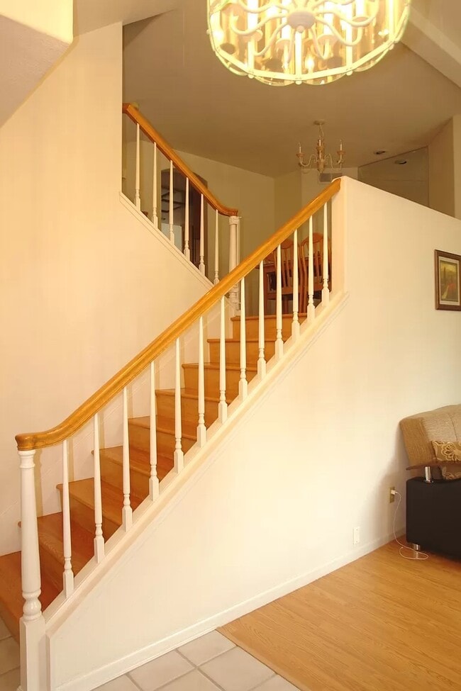 Building Photo - 455 Mill River Ln