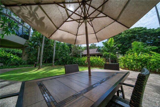 Building Photo - Convenient 1 Bedroom Close to Everything