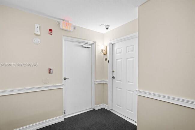 Building Photo - 5271 SW 8th St