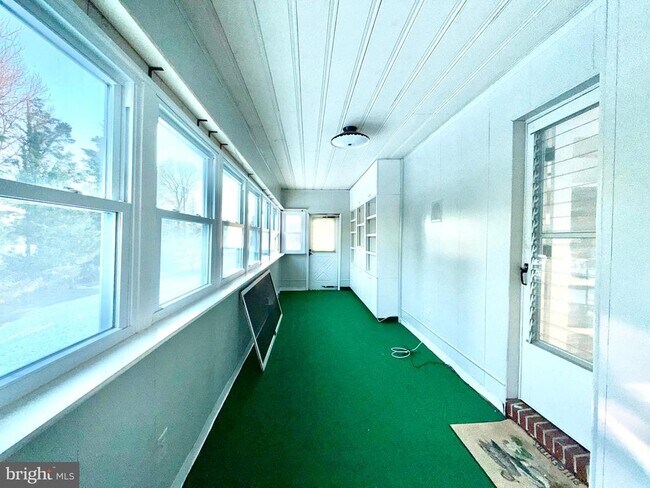 Building Photo - 5233 Kerger Rd