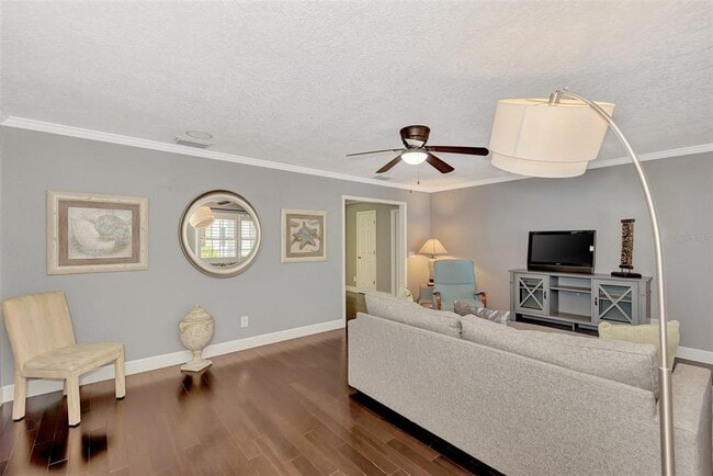 Building Photo - 1894 Loma Linda St