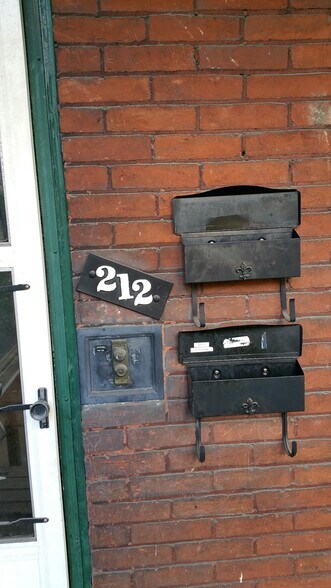 Building Photo - 212 Lehigh Ave