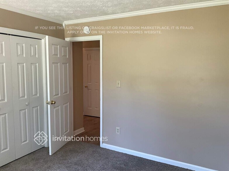 Building Photo - 500 Sequoia Ct