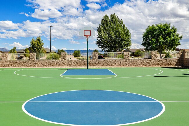 Building Photo - 4505 N Dryden