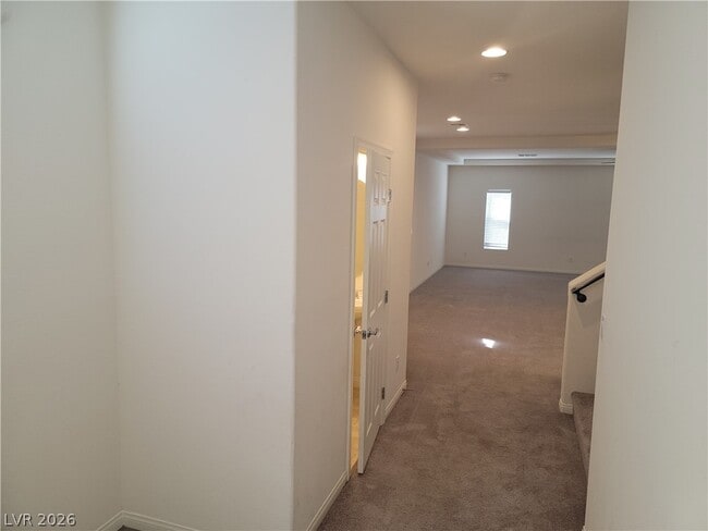 Building Photo - 7123 Black Sage St