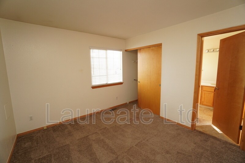 Building Photo - 9375 E Arizona Pl