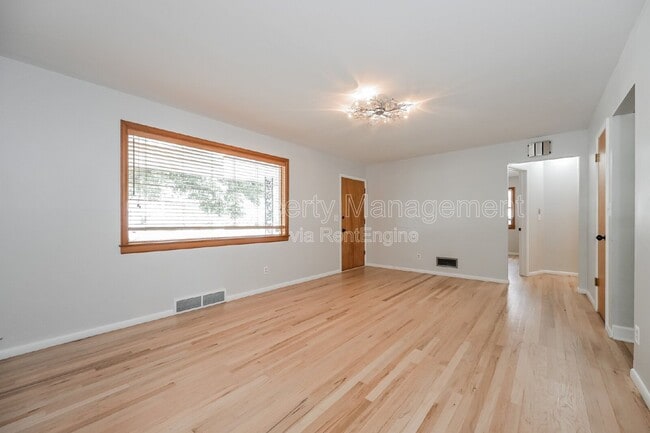 Building Photo - 2610 S Gaylord St