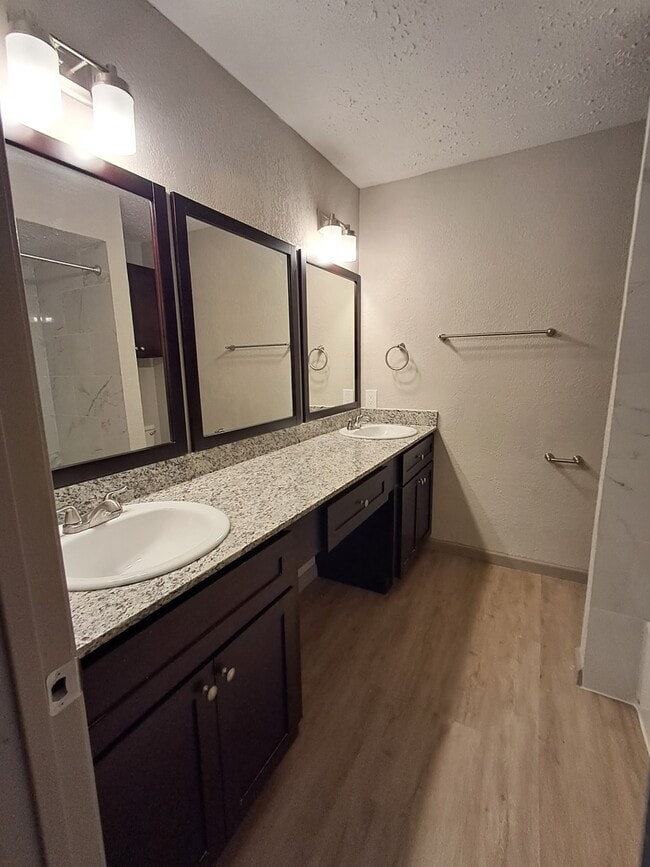 Building Photo - 11727 Ridge Run Dr