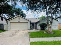 Building Photo - 6406 Bayou Crest Dr