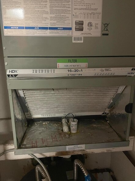 Building Photo - 770 Lori Dr