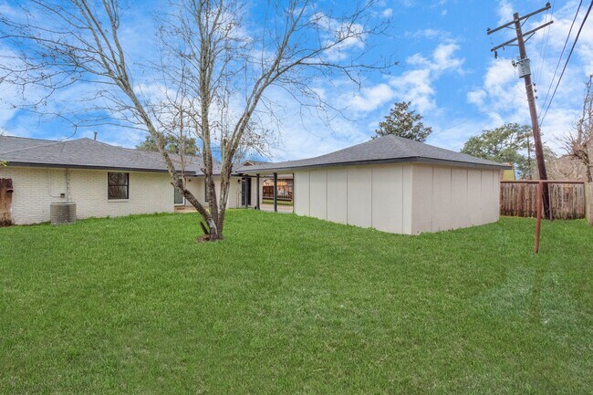 Building Photo - 5006 Heatherbloom Dr