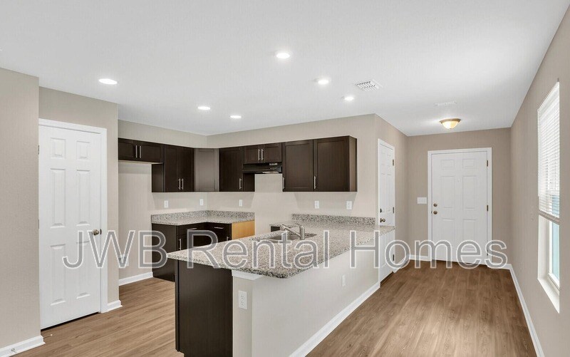 Building Photo - 8311 Dandy Ave